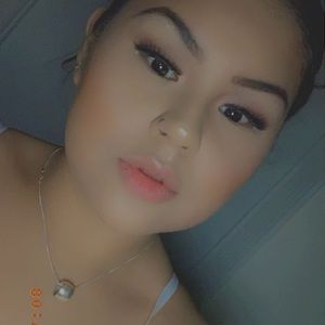 Meet your Posher, Paige